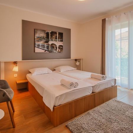 Luxury Apartments Vili Umag Exterior foto